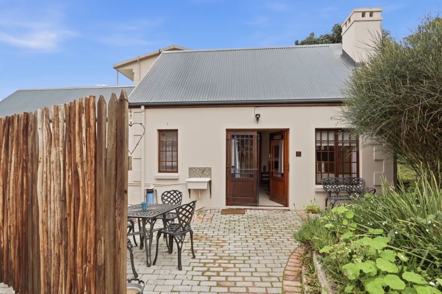 4 Bedroom Property for Sale in Knysna Central Western Cape
